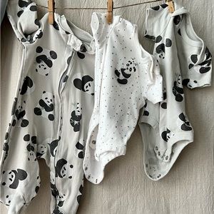 Carter’s Little Planet Organic Panda Print Set of 3. 3M